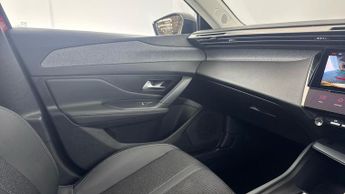 PEUGEOT 308 1.2 PureTech Allure Premium 5dr EAT8