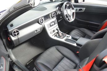MERCEDES-BENZ SLK SLK 250 CDI BlueEFFICIENCY AMG Sport Tip Auto