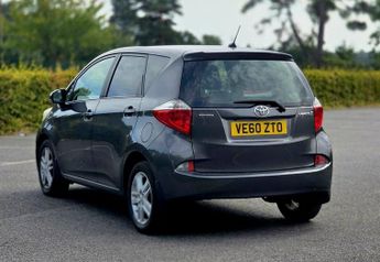 TOYOTA VERSO 1.33 Dual VVT-i T Spirit 5dr