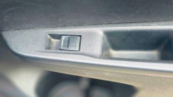 TOYOTA VERSO 1.33 Dual VVT-i T Spirit 5dr