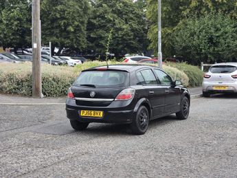 VAUXHALL ASTRA 1.8i VVT Life 5dr Auto [AC]