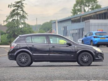 VAUXHALL ASTRA 1.8i VVT Life 5dr Auto [AC]