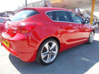 VAUXHALL ASTRA 1.4T 16V Limited Edition 5dr [Leather]
