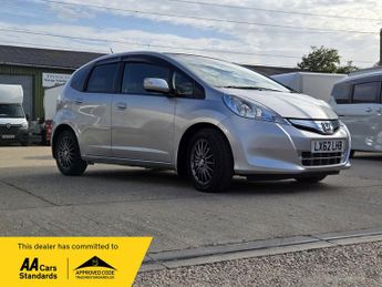 HONDA JAZZ Hybrid Fresh Import warrented mileage ULEZ