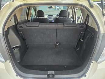 HONDA JAZZ Hybrid Fresh Import warrented mileage ULEZ