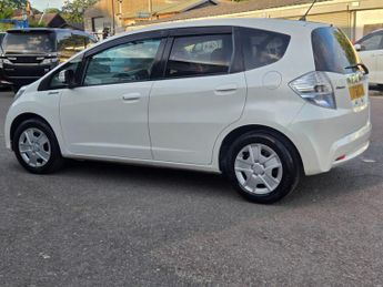 HONDA JAZZ Hybrid Fresh Import warrented mileage ULEZ