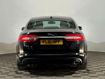JAGUAR XF SE D AUTO
