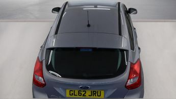 FORD FOCUS 1.6 Zetec 5dr