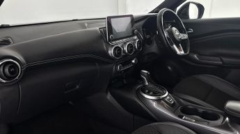 NISSAN JUKE 1.0 DIG-T N-Connecta SUV 5dr Petrol DCT Auto Euro 6 (s/s) (114 p
