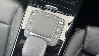 MERCEDES-BENZ CLA 1.3 CLA250e 15.6kWh AMG Line (Premium) Coupe 4dr Petrol Plug-in 