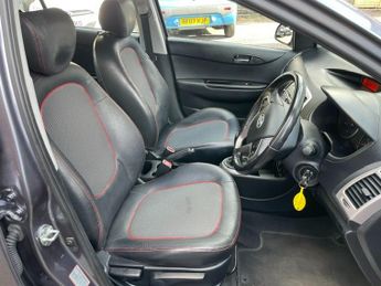 HYUNDAI I20 1.4 Style 5dr