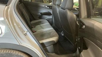 VOLKSWAGEN ID.5 Pro 77kWh Tech SUV 5dr Electric Auto (174 ps)