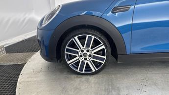 MINI HATCH 1.5 Cooper Exclusive Hatchback 5dr Petrol Steptronic Euro 6 (s/s