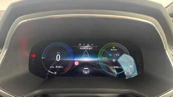 RENAULT CAPTUR 1.6 E-TECH E-Tech engineered SUV 5dr Petrol Hybrid Auto Euro 6 (
