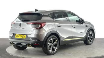 RENAULT CAPTUR 1.6 E-TECH E-Tech engineered SUV 5dr Petrol Hybrid Auto Euro 6 (