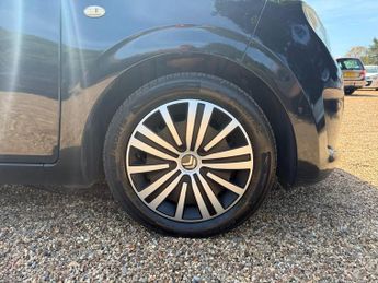 CITROEN C1 1.0 VTi Feel 5dr
