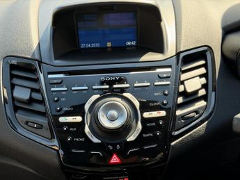 FORD FIESTA 16 Titanium 5dr Powershift