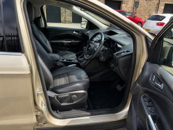 FORD KUGA 2.0 TDCi 163 Titanium 5dr Powershift