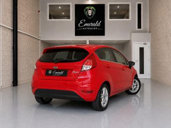 FORD FIESTA 1.6 Zetec 5dr Powershift