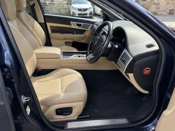 JAGUAR XF 2.2d [200] Luxury 4dr Auto