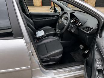PEUGEOT 207 1.6 VTi 120 Allure 5dr Auto