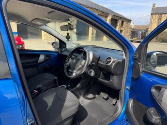 PEUGEOT 107 1.0 Active 5dr 2-Tronic