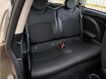 MINI HATCH 1.6 Cooper 3dr Auto