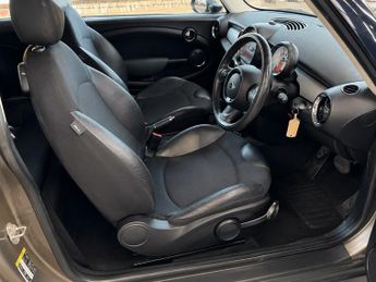 MINI HATCH 1.6 Cooper 3dr Auto