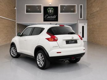NISSAN JUKE 1.6 Acenta 5dr CVT [Premium Pack]