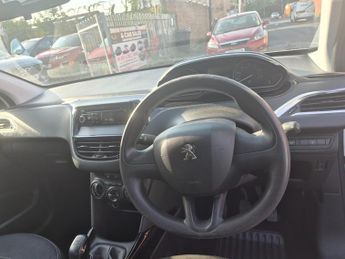 PEUGEOT 2008 1.2 PureTech Access A/C 5dr