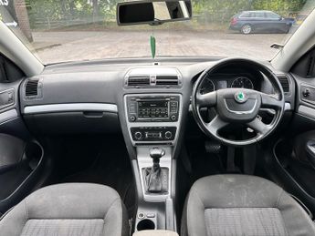 SKODA OCTAVIA 1.4 TSI Elegance 5dr DSG