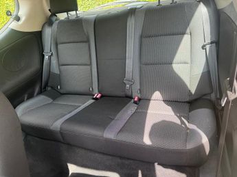 PEUGEOT 207 1.4 S 3dr [AC]