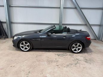 MERCEDES-BENZ SLK SLK 200 BlueEFFICIENCY 2dr Tip Auto