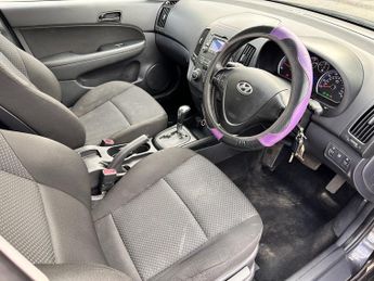 HYUNDAI I30 1.6 CRDi Comfort 5dr Auto