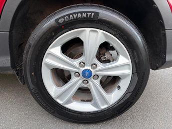 FORD KUGA 2.0 TDCi 150 Zetec 5dr 2WD