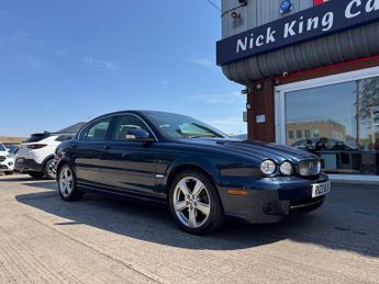 Jaguar X-Type 2.2d Sovereign 4dr Auto ++ LEATHER / NAV / CRUISE / 12 MTHS MOT 