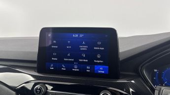 FORD KUGA 2.5h Duratec Black Package Edition SUV 5dr Petrol Hybrid CVT Eur