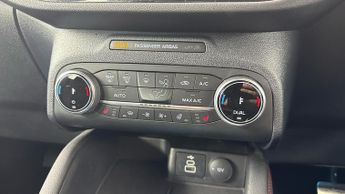 FORD KUGA 2.5h Duratec Black Package Edition SUV 5dr Petrol Hybrid CVT Eur