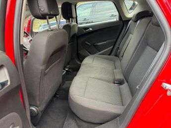 VAUXHALL ASTRA 1.6i 16V Design 5dr Auto