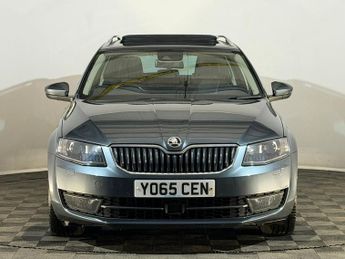 SKODA OCTAVIA 2.0 TDI CR Laurin + Klement 5dr DSG