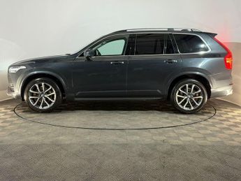 VOLVO XC90 2.0 D5 Momentum 5dr AWD Geartronic