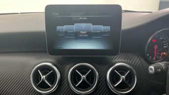 MERCEDES-BENZ A-CLASS A180 AMG Line Premium 5dr Auto ++ CAMERA / ULEZ / H/SEATS / BLUE