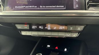 AUDI Q4 E-TRON 40 S line SUV 5dr Electric Auto 82kWh (204 ps)