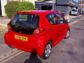 TOYOTA AYGO 1.0 VVT-i 5dr