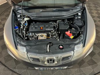 HONDA CIVIC 1.8 i-VTEC SE 5dr Auto