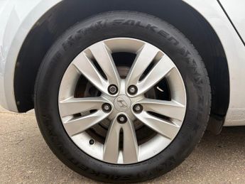 HYUNDAI IX20 1.4 Blue Drive Active 5dr