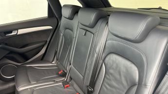 AUDI Q5 2.0 TDI 190 Quattro S Line Plus 5dr S Tronic PANO / NAV / LEATHE