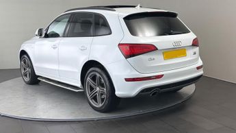 AUDI Q5 2.0 TDI 190 Quattro S Line Plus 5dr S Tronic PANO / NAV / LEATHE