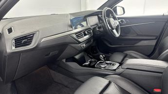 BMW 1 SERIES 1.5 118i M Sport (LCP) Hatchback 5dr Petrol DCT Euro 6 (s/s) (13