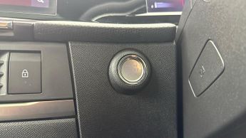 VAUXHALL ASTRA 1.2 Turbo Ultimate Hatchback 5dr Petrol Auto Euro 6 (s/s) (130 p